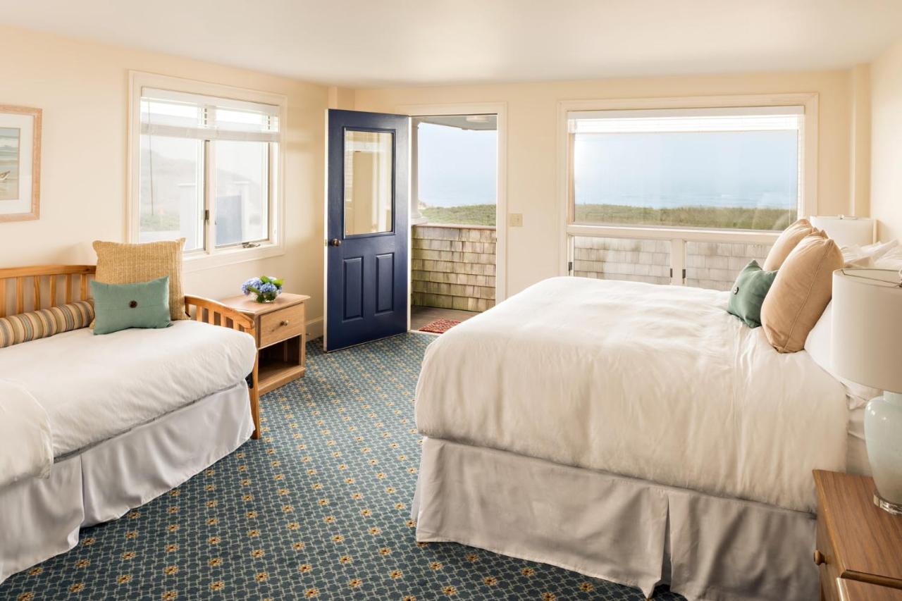 Chatham Tides Екстер'єр фото