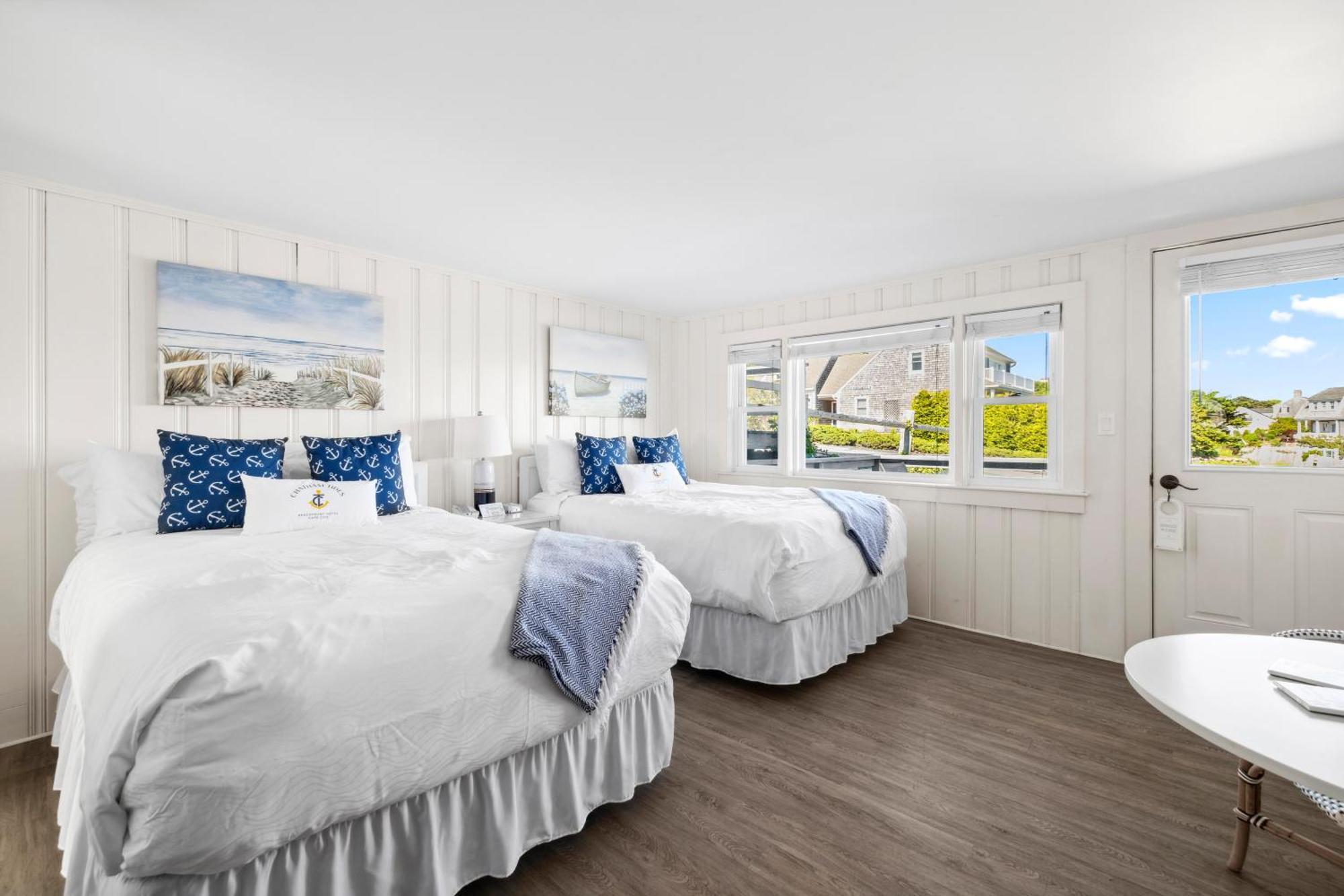 Chatham Tides Екстер'єр фото