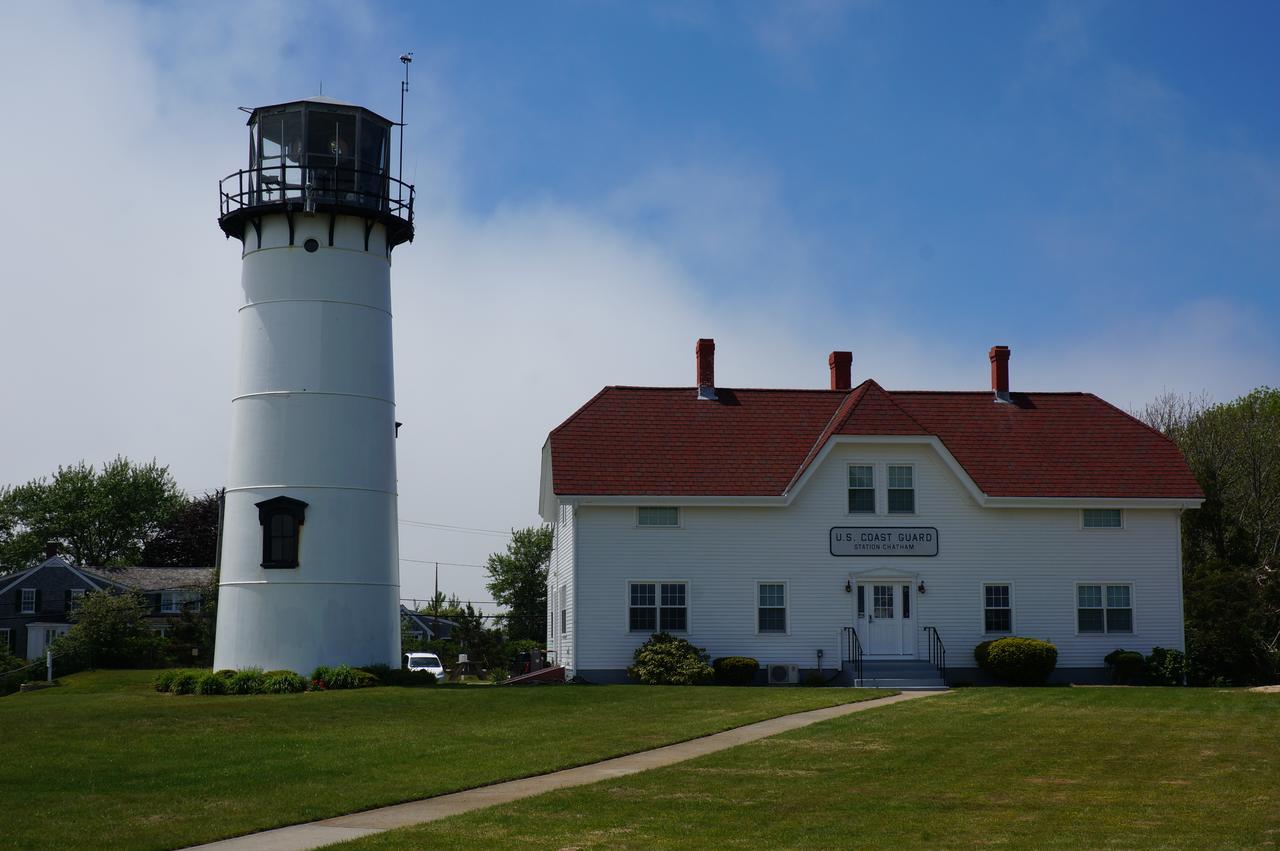 Chatham Tides Екстер'єр фото